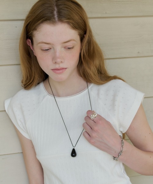 GIUNON(ジウノン)の「black drop cord necklace / ブラックドロップコードネックレス(ネックレス・レディース・ブラック・FREE)」の6枚目の写真