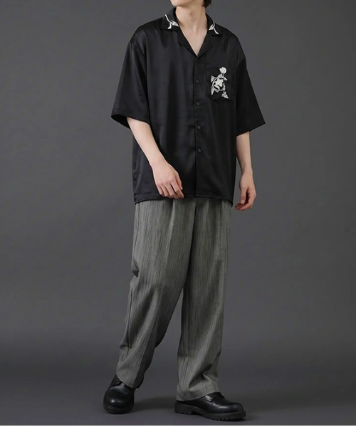 revertical(リバーティカル)の「刺繍デザイン オープンカラー半袖シャツ/ルーズシルエット サテンタッチシャツ(シャツ/ブラウス・メンズ・ホワイト/ブラック・LARGE/MEDIUM)」の12枚目の写真