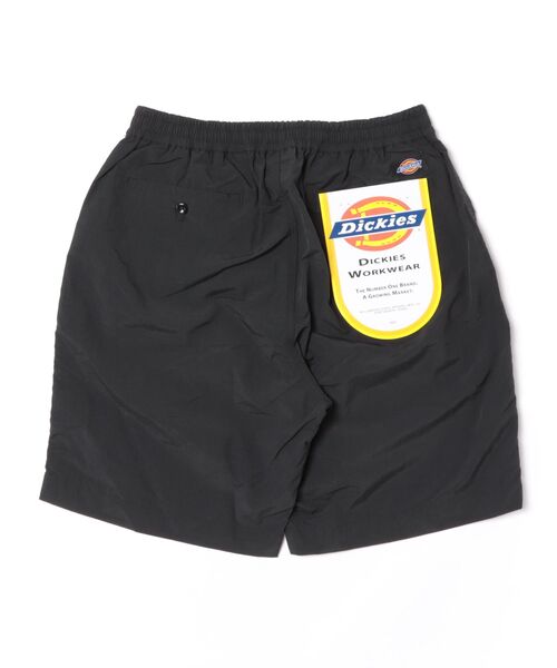 Dickies(ディッキーズ)の「【DICKIES/ディッキーズ】【こなれシワ感】ディッキーズ ナイロンショートパンツ マットな質感 撥水・軽量 イージー仕様 ストリート(その他パンツ・メンズ・ブラック/ダークベージュ・MEDIUM/LARGE/X-LARGE)」の5枚目の写真