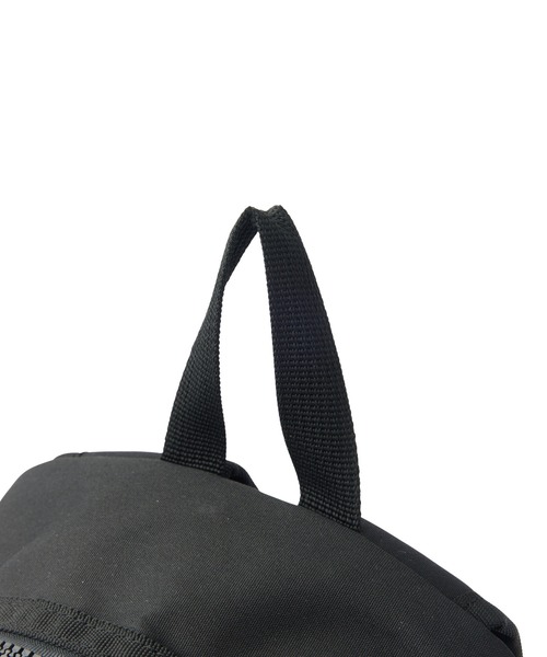 X-girl(エックスガール)の「BUNGEE CORD MINI BACKPACK(バックパック/リュック・レディース・ブラック/オリーブ・ONE SIZE)」の11枚目の写真