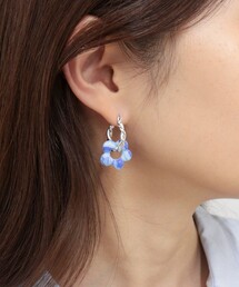 カラーフラワーねじりフープピアス