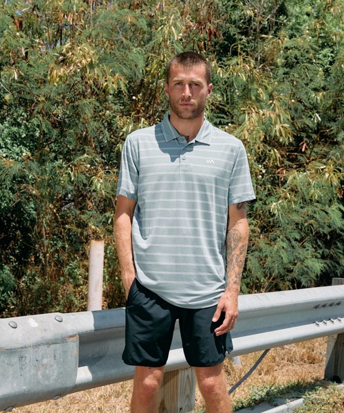 RVCA（ルーカ）の「RVCA メンズ SPORT VENT POLO ポロシャツ 【2026年夏モデル】（ポロシャツ・メンズ・ホワイト系その他/ブルー系その他・MEDIUM/LARGE）」の2枚目の写真