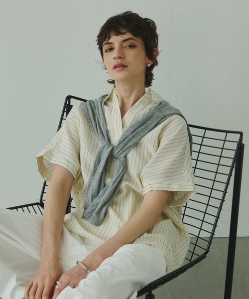 Plumel（プルメル）の「Linen French Sleeve Cocoon Shirt / リネンブレンドフレンチスリーブコクーンシャツ（シャツ/ブラウス・レディース・ラベンダー/ベージュ/イエロー/ブラウン/オフホワイト/ブルー・MEDIUM）」の17枚目の写真
