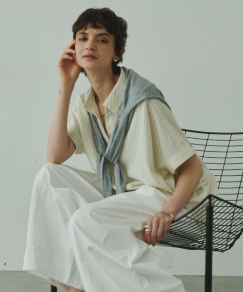 Plumel（プルメル）の「Linen French Sleeve Cocoon Shirt / リネンブレンドフレンチスリーブコクーンシャツ（シャツ/ブラウス・レディース・ラベンダー/ベージュ/イエロー/ブラウン/オフホワイト/ブルー・MEDIUM）」の20枚目の写真