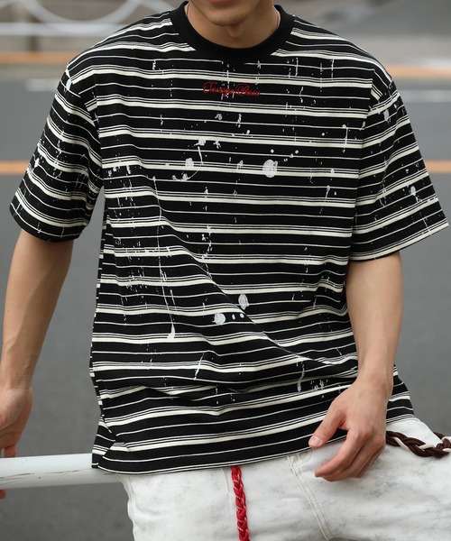 HOOK(フック)の「HOOK ペイントスプラッシュ × ボーダー 半袖 Tシャツ (SS)(Tシャツ/カットソー・メンズ・オフホワイト/ブラック/グリーン・L/M)」の2枚目の写真