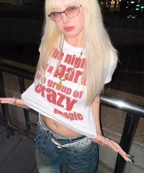 SHEENA(シーナ)の「crazyドットロゴフィットTシャツ(Tシャツ/カットソー・レディース・ホワイト・M)」の9枚目の写真