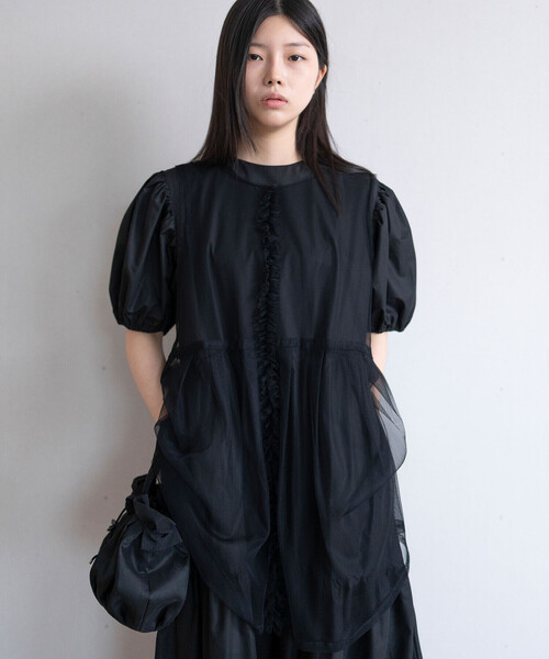 Bshop(ビショップ)の「eunoia|パフスリーブ ティアードワンピース WOMEN(ワンピース・レディース・ブラック・ONE)」の5枚目の写真