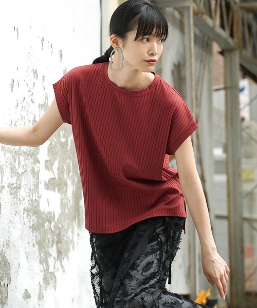 zootie（ズーティー）の「汗しみない リブカットソー［フレンチスリーブ］（Tシャツ/カットソー・レディース・グレイッシュブルー/ライトベージュ/レッド/モカ/ブラック/イエロー系その他/ネイビー・M-L）」の10枚目の写真