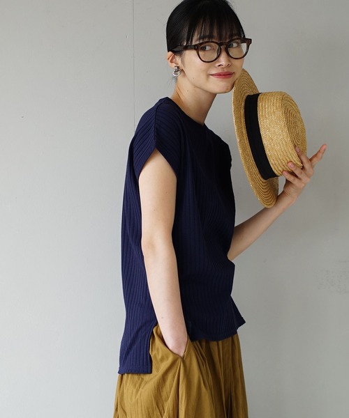 zootie（ズーティー）の「汗しみない リブカットソー［フレンチスリーブ］（Tシャツ/カットソー・レディース・グレイッシュブルー/ライトベージュ/レッド/モカ/ブラック/イエロー系その他/ネイビー・M-L）」の14枚目の写真