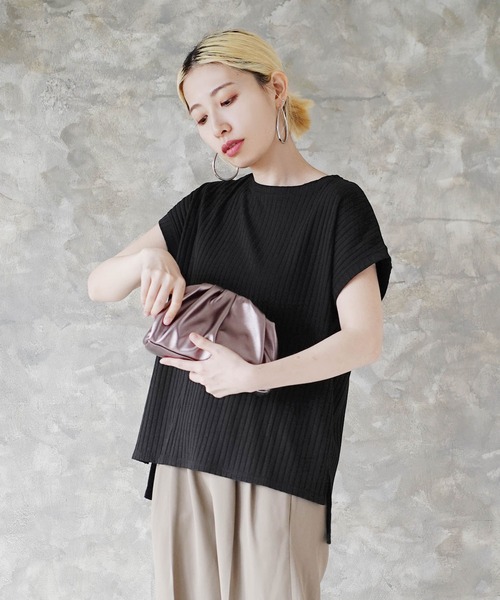 zootie（ズーティー）の「汗しみない リブカットソー［フレンチスリーブ］（Tシャツ/カットソー・レディース・グレイッシュブルー/ライトベージュ/レッド/モカ/ブラック/イエロー系その他/ネイビー・M-L）」の15枚目の写真