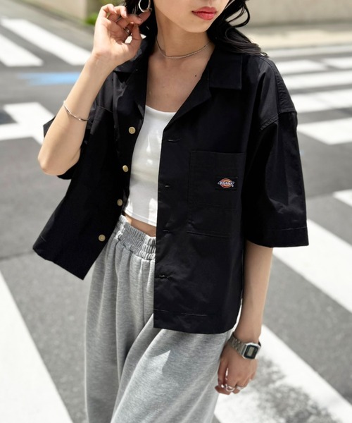 Dickies(ディッキーズ)の「【Dickies】コットンダンプオープンカラークロップドシャツ 5287-5100 MNY(シャツ/ブラウス・レディース・ホワイト/ブラック/グリーン・M)」の12枚目の写真