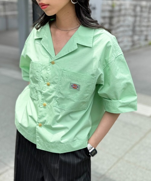 Dickies(ディッキーズ)の「【Dickies】コットンダンプオープンカラークロップドシャツ 5287-5100 MNY(シャツ/ブラウス・レディース・ホワイト/ブラック/グリーン・M)」の20枚目の写真