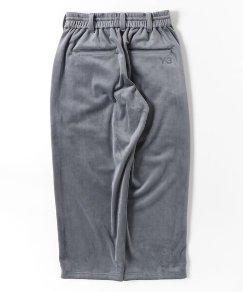 Y-3(ワイスリー)の「Y-3 VELVET CORDUROY TRACK PANTS(その他パンツ・メンズ・グレー・LARGE/MEDIUM/SMALL/X-SMALL)」の6枚目の写真