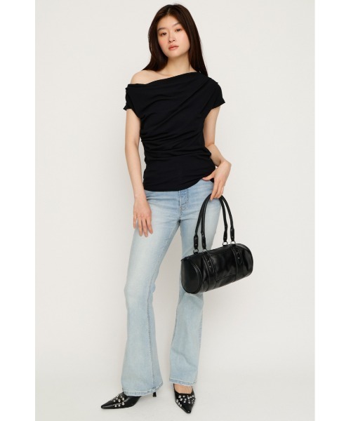 SLY(スライ)の「ONE SHOULDER CUT TOPS ワンショルダーカットトップス 夏服 秋服(Tシャツ/カットソー・レディース・ブラック/ブラウン/アイボリー/ライトピンク/ネイビー・FREE)」の17枚目の写真