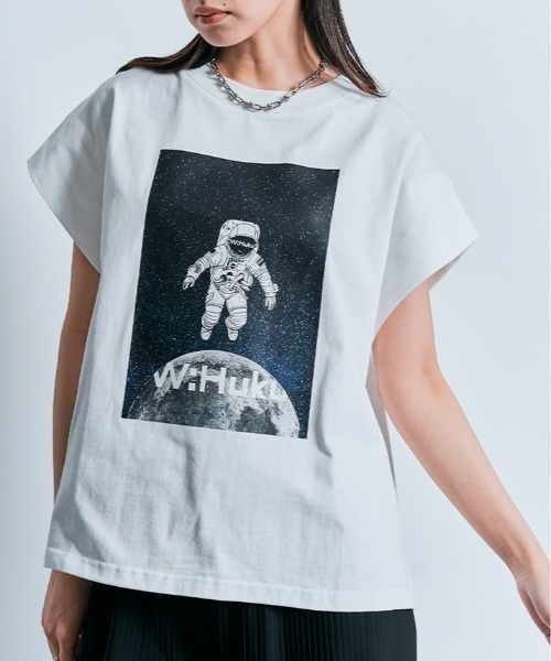 W:Huku(フーク)の「コスモ プリント フレンチ スリーブ Tシャツ(Tシャツ/カットソー・レディース・ブラック/オフホワイト・FREE)」の3枚目の写真