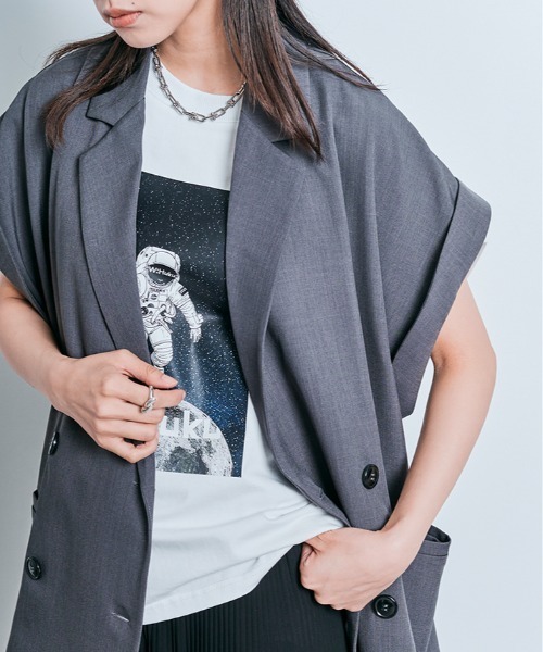 W:Huku(フーク)の「コスモ プリント フレンチ スリーブ Tシャツ(Tシャツ/カットソー・レディース・ブラック/オフホワイト・FREE)」の11枚目の写真