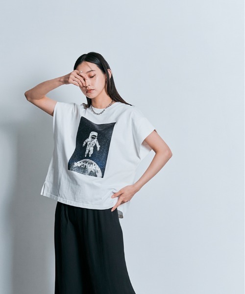 W:Huku(フーク)の「コスモ プリント フレンチ スリーブ Tシャツ(Tシャツ/カットソー・レディース・ブラック/オフホワイト・FREE)」の17枚目の写真