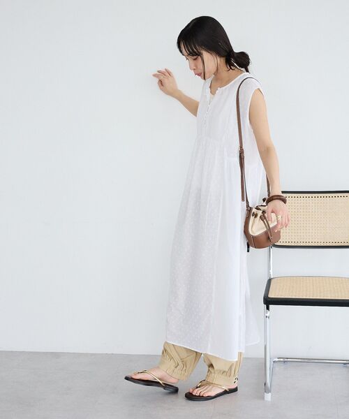 CRAFT STANDARD BOUTIQUE(クラフトスタンダードブティック)の「4タックカーブパンツ(その他パンツ・レディース・ベージュ/グレー・L/M)」の12枚目の写真