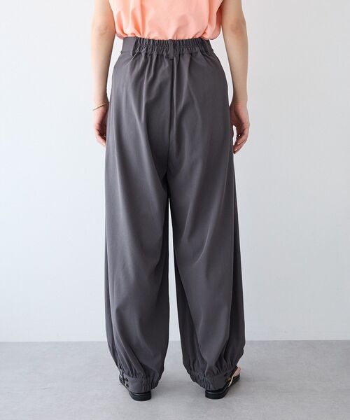 CRAFT STANDARD BOUTIQUE(クラフトスタンダードブティック)の「4タックカーブパンツ(その他パンツ・レディース・ベージュ/グレー・L/M)」の16枚目の写真