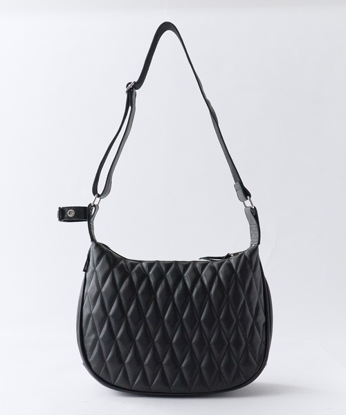 schott(ショット)の「Schott/ショット PADDED BANANA BAG パデッドバナナバッグ ショルダーバッグ 斜めがけバッグ 牛革 本革 レザー ダイヤ キルティング メンズ 2026年 夏 夏服(ショルダーバッグ・メンズ・ブラック・FREE)」の16枚目の写真