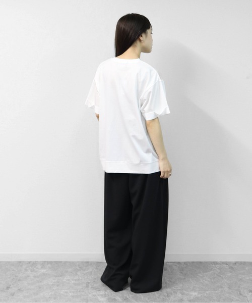 THE CELL.(ザセルドット)の「接触冷感ドライタッチコットン ロールアップオーバーサイズ ロゴTシャツ(Tシャツ/カットソー・レディース・ピンク/ブラック/チャコールグレー/オフホワイト・FREE)」の8枚目の写真