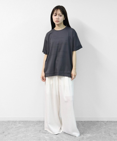 THE CELL.(ザセルドット)の「接触冷感ドライタッチコットン ロールアップオーバーサイズ ロゴTシャツ(Tシャツ/カットソー・レディース・ピンク/ブラック/チャコールグレー/オフホワイト・FREE)」の16枚目の写真
