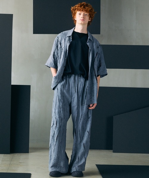 MAISON SPECIAL(メゾンスペシャル)の「《UNISEX》Comfortable Clothes Prime-Over Front-tuck T-shirt/コンフォータブルクローズプライムオーバーフロントタックTシャツ【MAISON SPECIAL/メゾンスペシャル】■セットアップ対応■(Tシャツ/カットソー・メンズ・ブラック/チャコールグレー/バーガンディー・2/1/0)」の5枚目の写真
