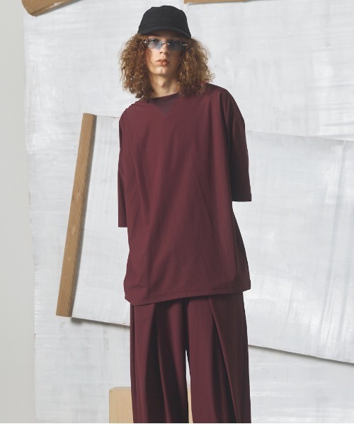 MAISON SPECIAL(メゾンスペシャル)の「《UNISEX》Comfortable Clothes Prime-Over Front-tuck T-shirt/コンフォータブルクローズプライムオーバーフロントタックTシャツ【MAISON SPECIAL/メゾンスペシャル】■セットアップ対応■(Tシャツ/カットソー・メンズ・ブラック/チャコールグレー/バーガンディー・2/1/0)」の14枚目の写真