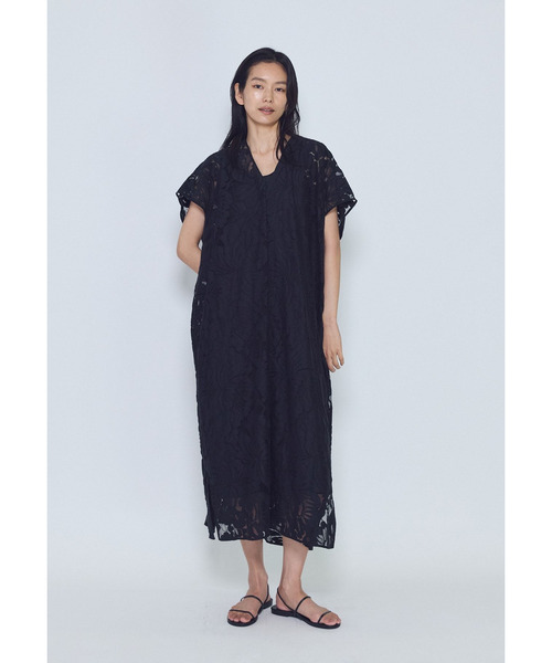 1er Arrondissement(プルミエアロンディスモン)の「フラワーレースワンピース(ドレス・レディース・オフホワイト/ブラック系その他3・38/36)」の22枚目の写真