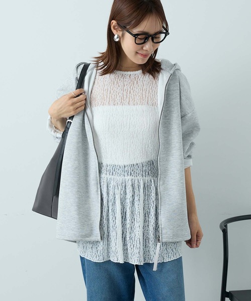 Aunely(オーネリー)の「【Aunely】華やぐシアーアソートレースペプラム プルオーバー<YOSOOIシリーズ>(Tシャツ/カットソー・レディース・オフホワイト/ピンク/アイボリー/ブラウン/ライトブルー/ブラック・L/M)」の11枚目の写真