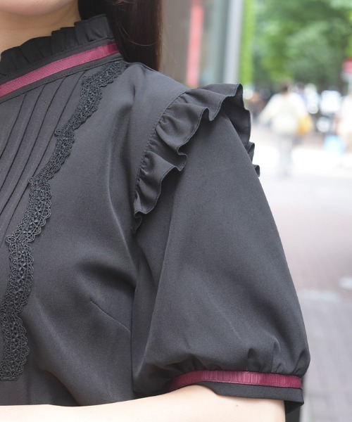 axes femme(アクシーズファム)の「タイセットピンタックBL(シャツ/ブラウス・レディース・サックスブルー/ホワイト/ブラック・MEDIUM)」の14枚目の写真