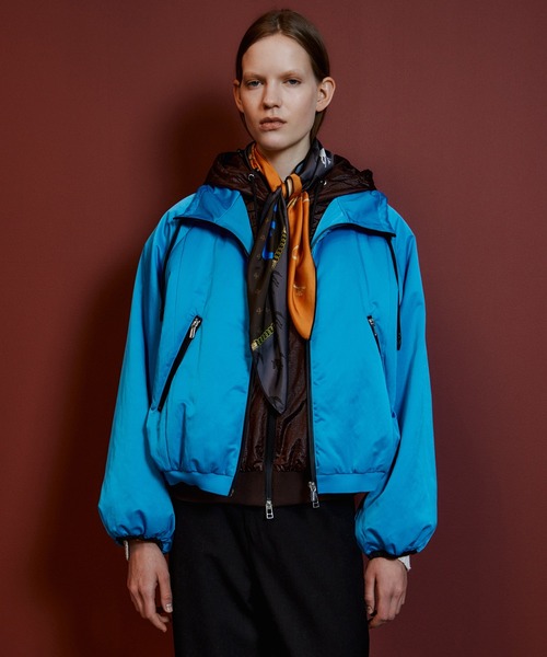 MAISON SPECIAL（メゾンスペシャル）の「Bicolor Layered Blouson/バイカラーレイヤードブルゾン（ブルゾン・レディース・ブラック/ボルドー/ブルー・FREE）」の9枚目の写真