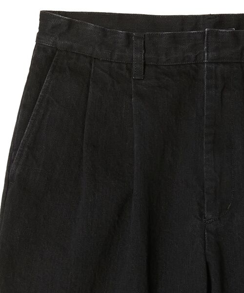 N.HOOLYWOOD COMPILE（N.ハリウッド コンパイル）の「2TUCK DENIM TROUSERS（デニムパンツ・メンズ・ブラック・40/38/36）」の2枚目の写真