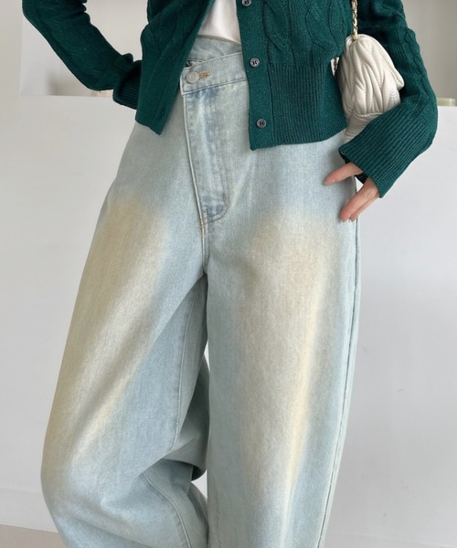 Ada.（エイダ）の「ウエストアシメ デニム ワイド パンツ（デニムパンツ・レディース・ブルー/ブラック/ライトブルー・SMALL/MEDIUM）」の6枚目の写真