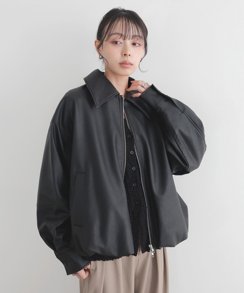 LIAN（リアン）の「フェイクレザーバルーンジャケット（その他アウター・レディース・ブラック/ブラウン・FREE）」の4枚目の写真