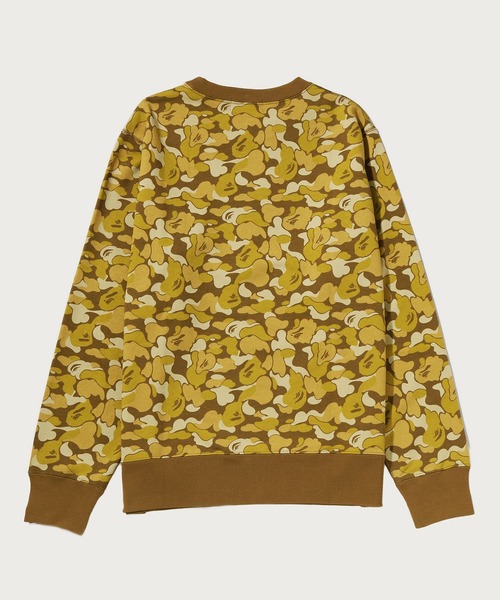 A BATHING APE(アベイシングエイプ)の「BAPE CARD CAMO COLLEGE ONE POINT SWEATSHIRT BAPEC(スウェット・メンズ・ゴールド/グリーン・MEDIUM/XX-LARGE/X-LARGE/SMALL/LARGE)」の4枚目の写真