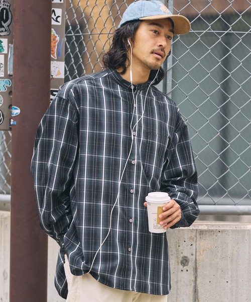 THE CRAFT CREW PRODUCTS(ザクラフトクループロダクツ)の「【MULTI FUNCTIONALシリーズ】オーバーサイズ バンドカラー 長袖シャツ / 抗菌防臭・イージーケア【THE CRAFT CREW PRODUCTS】(シャツ/ブラウス・メンズ・ブラック系/サックスブルー/ダークブラウン/オフホワイト/チャコール/グレー系/ブルー系・S/M/L)」の13枚目の写真