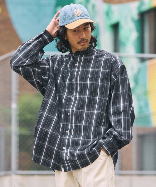 THE CRAFT CREW PRODUCTS(ザクラフトクループロダクツ)の「【MULTI FUNCTIONALシリーズ】オーバーサイズ バンドカラー 長袖シャツ / 抗菌防臭・イージーケア【THE CRAFT CREW PRODUCTS】(シャツ/ブラウス・メンズ・ブラック系/サックスブルー/ダークブラウン/オフホワイト/チャコール/グレー系/ブルー系・S/M/L)」の14枚目の写真