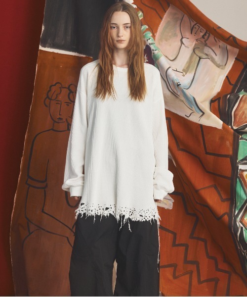 MAISON SPECIAL（メゾンスペシャル）の「《UNISEX》Destructive Damage Prime-Over Long Sleeve Waffle T-Shirt/デストロイダメージプライムオーバーロングスリーブワッフルTシャツ【MAISON SPECIAL/メゾンスペシャル】（Tシャツ/カットソー・メンズ・ホワイト/ブラック/レッド・1/2/0）」の12枚目の写真