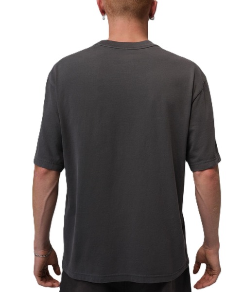 JORDAN BRAND(ジョーダンブランド)の「Jordan ジョーダン ジョーダン BRK LBR PCKT S/S クルー(Tシャツ/カットソー・メンズ・その他・SS/S/3XL/L/M/2XL/XL)」の2枚目の写真