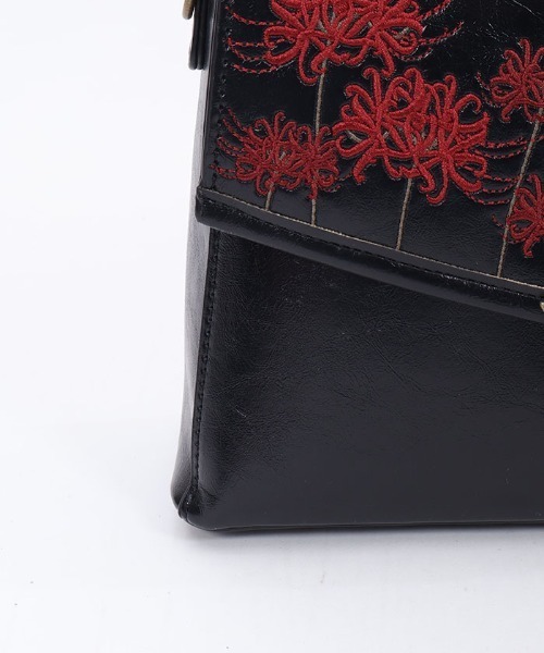 axes femme(アクシーズファム)の「彼岸花刺繍バッグ(ショルダーバッグ・レディース・ブルー/レッド・FREE)」の10枚目の写真