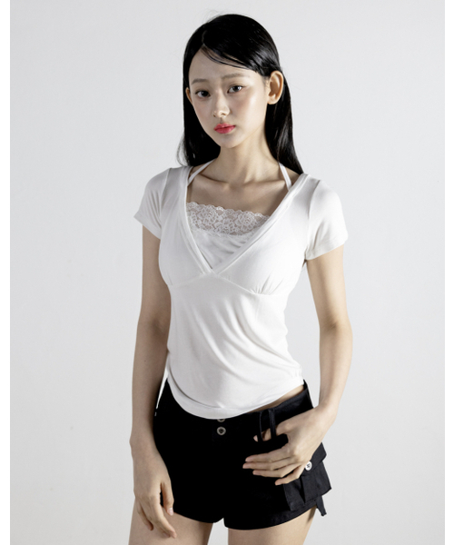 MAGORENSEOUL(マゴレンソウル)の「レースホルターネックトップホワイト(Tシャツ/カットソー・レディース・その他・FREE)」の1枚目の写真
