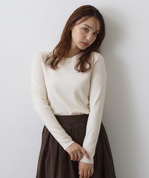 DRESSTERIOR（ドレステリア）の「ストレッチ フルニードルニット（ニット/セーター・レディース・ネイビー/パープル系/オフホワイト・36/38/34）」の12枚目の写真