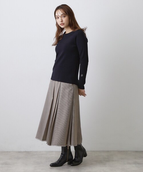DRESSTERIOR（ドレステリア）の「ストレッチ フルニードルニット（ニット/セーター・レディース・ネイビー/パープル系/オフホワイト・36/38/34）」の21枚目の写真