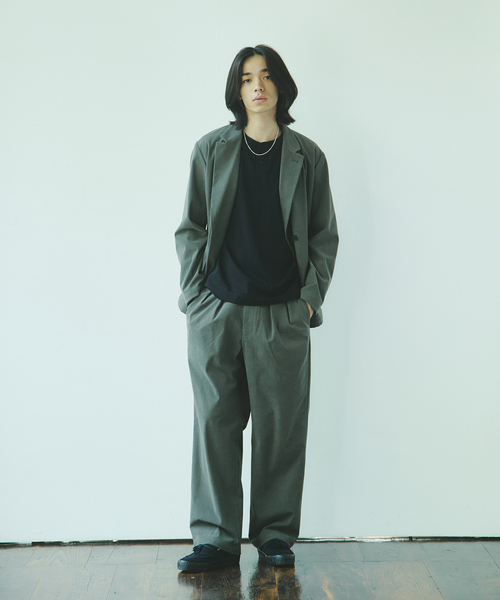 JOURNAL STANDARD(ジャーナルスタンダード)の「トリコット コーデュロイ 2タック イージー パンツ(スラックス・メンズ・ブラック/ネイビー/グレー・SMALL/MEDIUM/LARGE)」の12枚目の写真