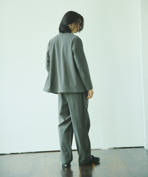 JOURNAL STANDARD(ジャーナルスタンダード)の「トリコット コーデュロイ 2タック イージー パンツ(スラックス・メンズ・ブラック/ネイビー/グレー・SMALL/MEDIUM/LARGE)」の15枚目の写真