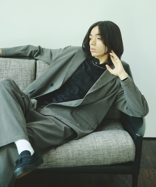 JOURNAL STANDARD(ジャーナルスタンダード)の「トリコット コーデュロイ 2タック イージー パンツ(スラックス・メンズ・ブラック/ネイビー/グレー・SMALL/MEDIUM/LARGE)」の22枚目の写真