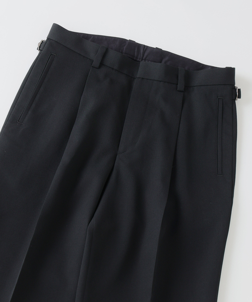EDIFICE(エディフィス)の「HRT ウール サイド アジャスト ワイド パンツ(スラックス・メンズ・ブラック/グレー/イエロー・SMALL/MEDIUM/LARGE)」の11枚目の写真