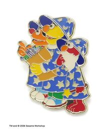 SESAME STREET（セサミストリート）の「【ハロウィン】ピンズ(NO TRICKS JUST TREATS)（バッジ）」