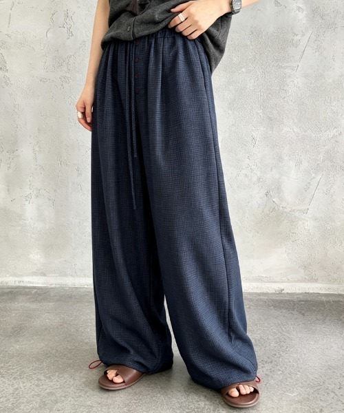 ONEP STAR(ワンピスター)の「千鳥格子柄ウエストデザインワイドパンツ(その他パンツ・レディース・ネイビー/ブラック・FREE)」の4枚目の写真